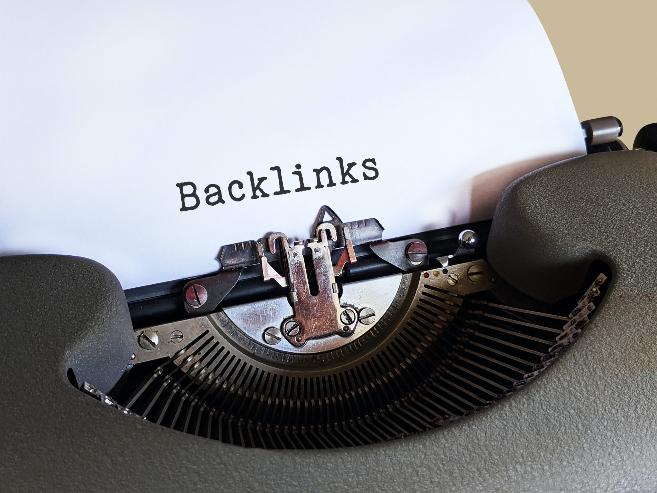 alt="an article about How to get backlinks to your website for free "
